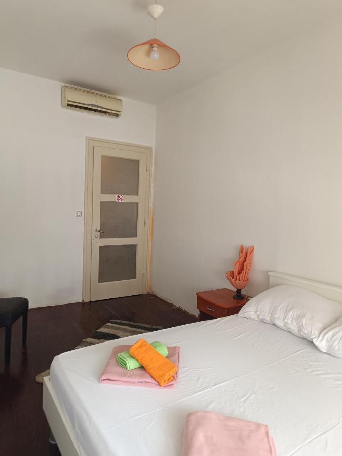 Rooms Macho Men Split Exterior photo